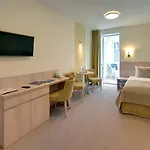 Hotel Odkrywców 3*