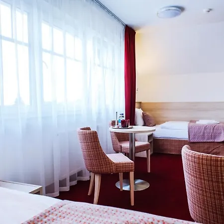 Odkrywcow Hotel 3*