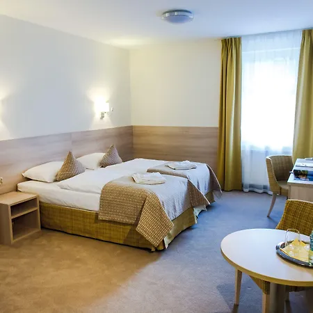 Odkrywcow Hotel 3*